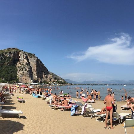 Beach Holiday Villa Terracina Exterior foto