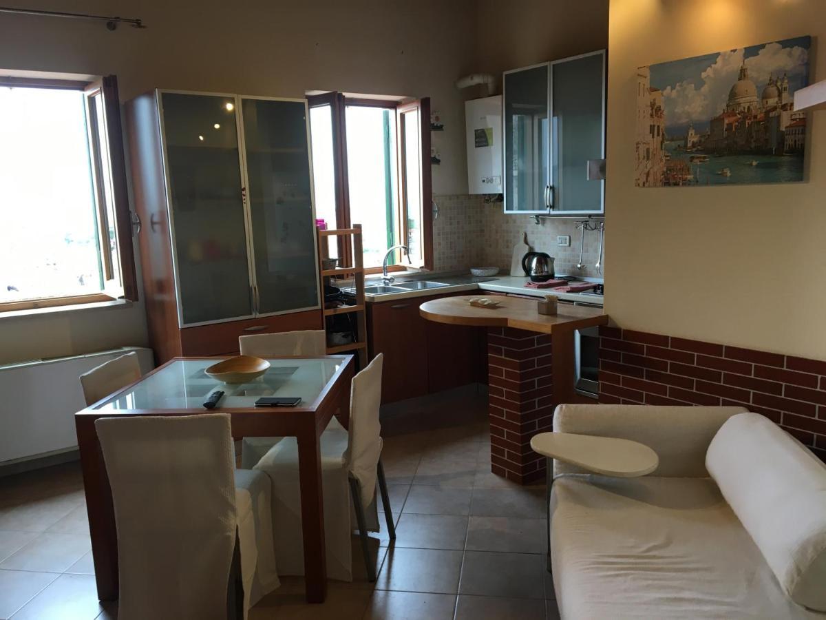 Beach Holiday Villa Terracina Exterior foto