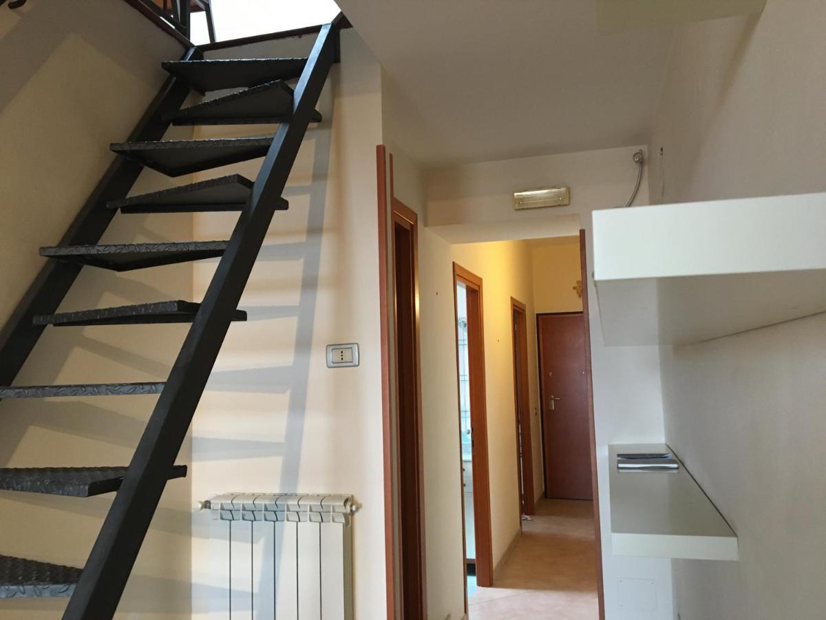 Beach Holiday Villa Terracina Exterior foto