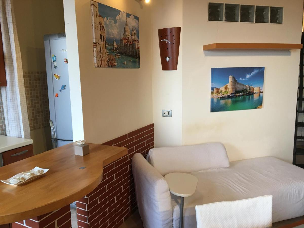 Beach Holiday Villa Terracina Exterior foto