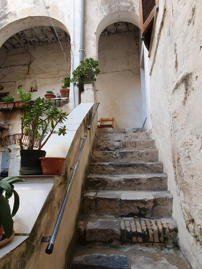 Beach Holiday Villa Terracina Exterior foto